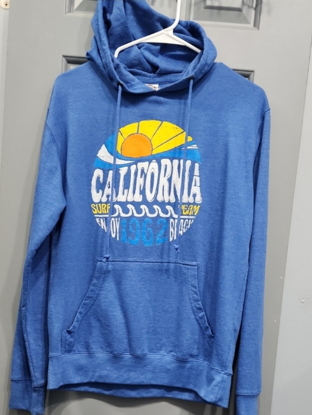NWOT California Surf Team Beach Hoodie